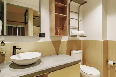 Image de Studio apartment in the heart of Provence with kitchenette and sofa bed