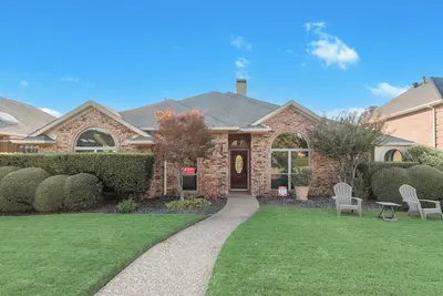 Image de Carrollton 4 Bed 2. 5 Bath Ale Relocation Welcome