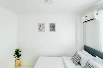 Image de Modern Studio with Shared Pool at Wv Towers