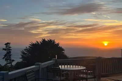 Image de Gorgeous Ocean Views - Wild Iris Beach House