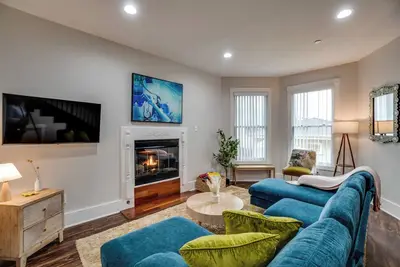 Charming 3-bedroom Pasadena townhome!