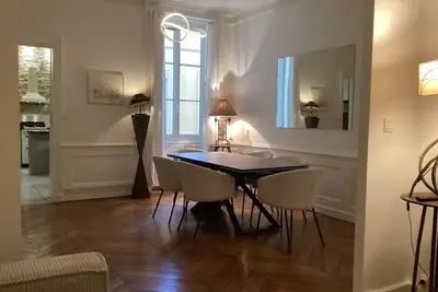 Image de Le Roosevelt, appartement 100m2, rénové, dans le 6ème arrondissement