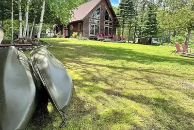 Image de Munro Lake Inn // 25-minutes from the Mighty Mac! Pet Friendly!