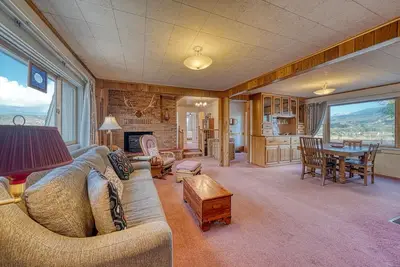 Image de Casa Commodore ~ Paddles, Pups & Proximity!