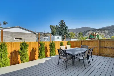 Image de 1 Mi to Dtwn Salida: Townhome w/ Fenced Yard!