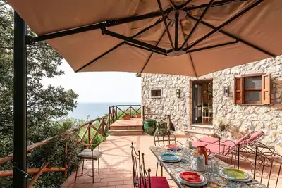 Image de Belle maison de vacances pour 6 personnes avec Wifi, climatisation, Tv et terrasse