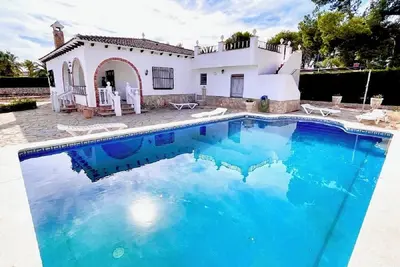 Image de Saona Villas (Vn Garci) : villa 8 personnes, piscine privée, wifi, 3 km plages