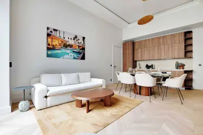 Image de Appartement épuré - 2bd/ 4p - Champs Élysées
