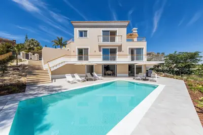 Image de Stunning! ! New 4 Bedroom Villa in Encosta, Quinta do Lago