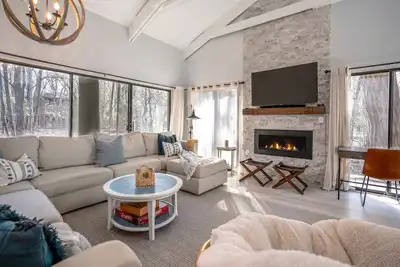 Image de Our Little Lake Place