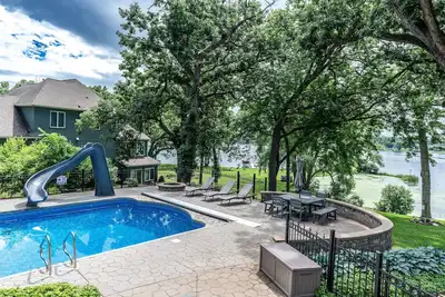 Image de Island Getaway on Delavan Lake