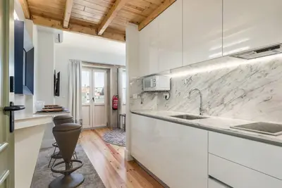 Image de Inviting Central Flat w/Terrace by PortoDreamStays