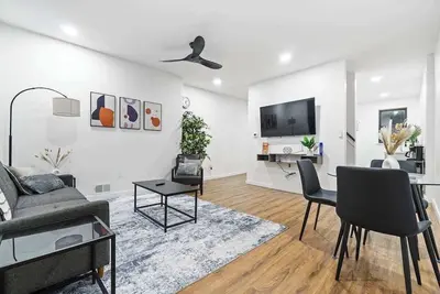 Image de Pittsburgh's North Shore House 5 min to Stadium