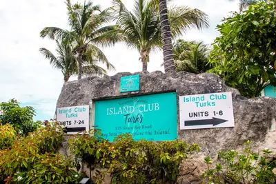 Image de Beautiful Townhomes Downtown Grace Bay