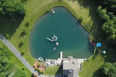 Image de Water Edge Estate