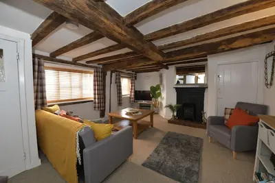 Image de 2min walk to Shrewsbury town centre. Sleeps 6 - historic townhouse, free parking