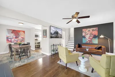 Image de Hammond Haven - Modern Comfort 4 Br/1. 5 Bth