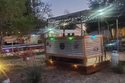 Image de Charming 3-bedroom house with WiFi and Ac in Lancaster, Lake La area. . .