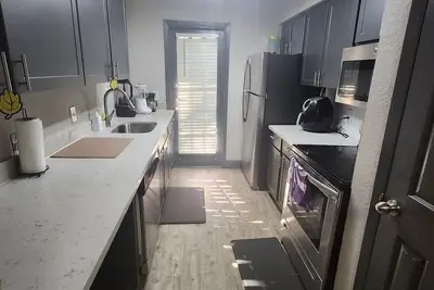 Image de Two minutes from At&T Stadium