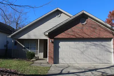 Image de Cozy 3-bedroom house in charming Lexington, Ky.