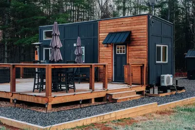 Image de The Lovers' Nest in Stuart, Va