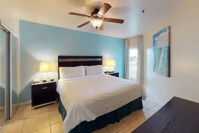 Image de A Getaway in Paradise! Unit with Full Kitchen, Outdoor Pool, Free Parking!