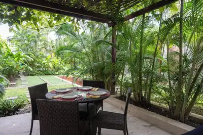 Image de Best Location & Comfort in the Walled City