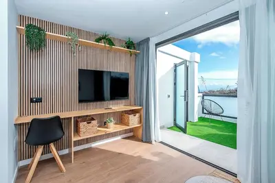 Image de Lea´s Modern Attic Escape with Peaceful Terrace