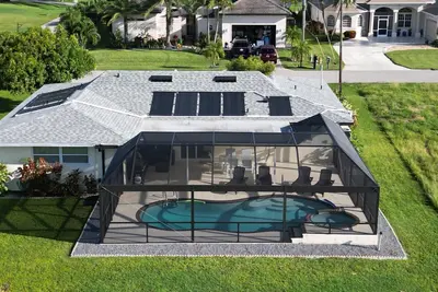 Image de villa - Sleeps 6 &  sports boat