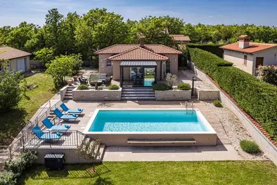 Image de Villa Krasna Kuća for 5 people near Labin - Rabac with private heated pool
