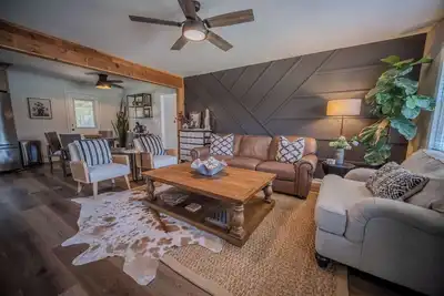 Image de Parkside Place Entire Home in Acworth