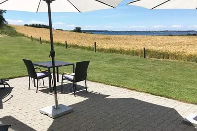 Image de Child-friendly vacation home close to the beach with sea views on Funen