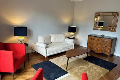 Image de Riverside Aparatment with Balcony