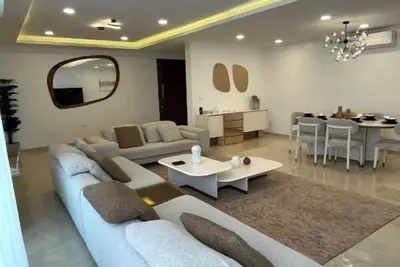 Image de Charming 3-Bedroom Apartment