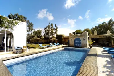 Grande Villa avec piscine chauffée et privée