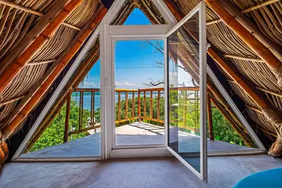 Image de Unwind in Paradise: A Serene Getaway in Barra de Navidad
