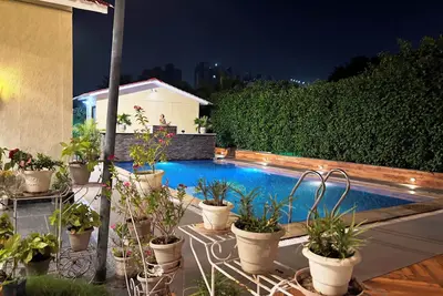 Image de GoBravo 37: 2bhk Farm with Private Pool & Lawn, Perfect for Parties & Staycations