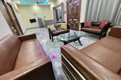 Image de GoBravo 14-2Bhk Villa w/t Pool&Garden Sec135 Noida\n\n