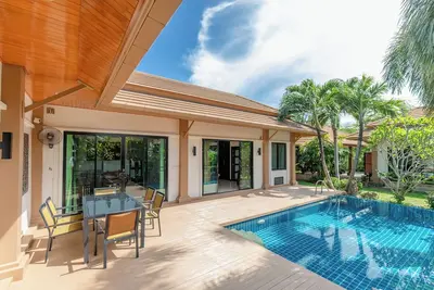 Image de Villa Balinaise Piscine Privee 2ch 2sdb Jardin. Calme. Pres Des Plages