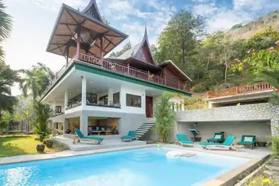 Villa  Piscine Privée  5/6 Ch 10/12 P Parc Tropical, Près de Plage Naï Harn