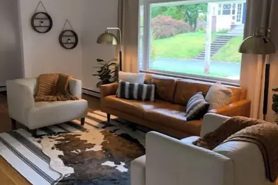 Image de 3 Bedroom Cozy Ranch\n\n