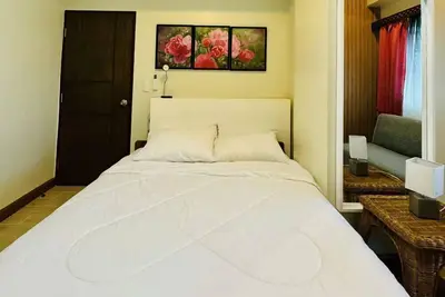 Image de Stylish 2br Condo in LaFayette Park Square