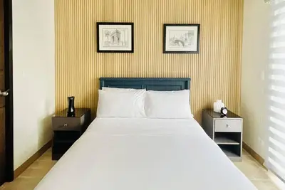 Image de Elegant Studio Apartments at LaFayette Park Square