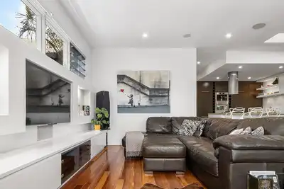 Image de Trendy Islington Home