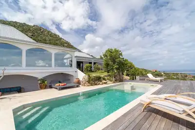 Villa Ocean Vibes by Fantasia Villas