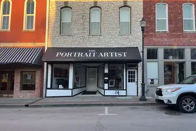 Image de Cozy studio in enchanting downtown Warrensburg with full kitchen, Ac, WiFi