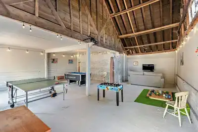 Image de Dog-Friendly Luxury Lodge: Retreat from City to Country Bliss with Hot Tub