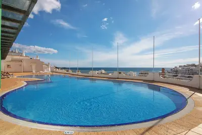 Image de Appartement 'Apartamento Varandas Do Mar' avec vue sur la mer, Wi-Fi et climatisation