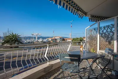 Image de Appartement 'Nouveau - T3 - Clim - 4 Pers - 3min' avec Vue Mer, Balcon et Climatisation