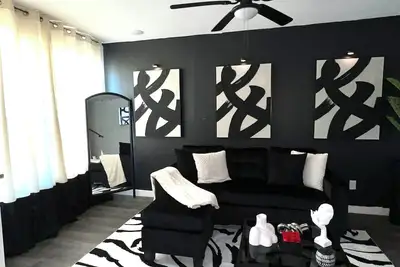 Image de Luxurious 4 bed 2 bath house near Downtown Houston